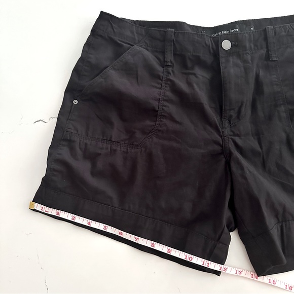 Women’s Calvin Klein Jeans Short in Black, Size 12 - Picture 6 of 9
